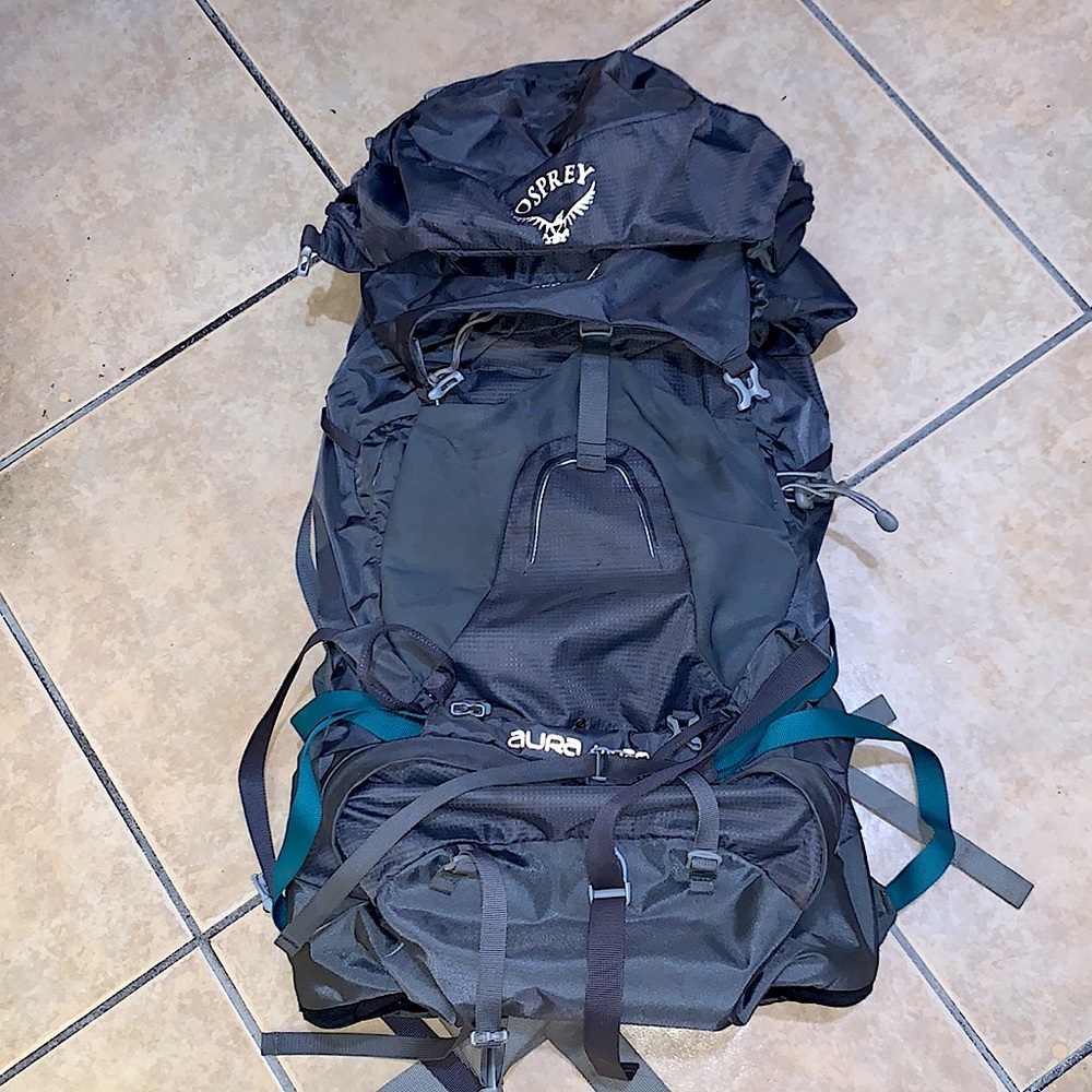 AURA AG 50
WOMEN'S BACKPACKING